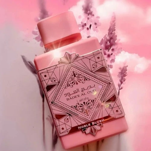 Lattafa Bade'e Al Oud Noble Blush Eau de Parfum.