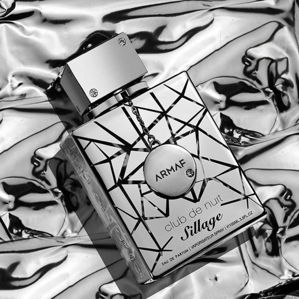 Armaf Club de Nuit Sillage Eau de Parfum.